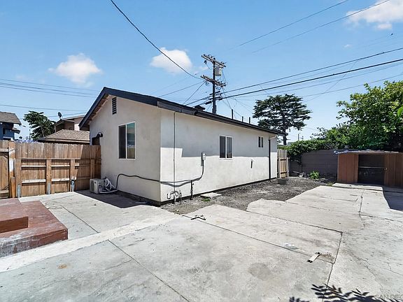 2nd image of 1442 W 69th St