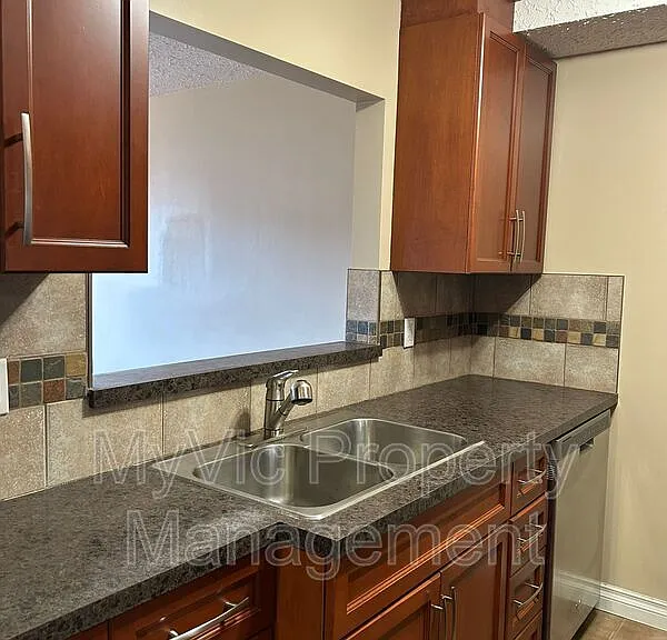 10121 162nd St NW #T5P-23L7 — Photo 8