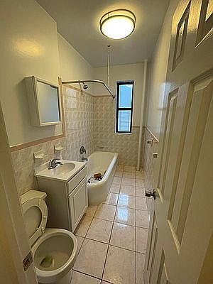 2nd image of 3758 Bronx Blvd #3A