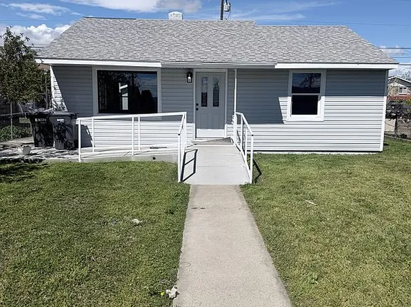 1919 W Irving St, Pasco, WA 99301