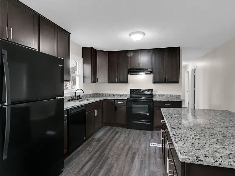 3610 Gale Ln — Photo 10