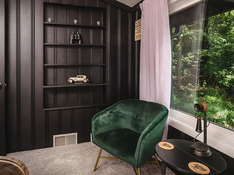 Reading Area