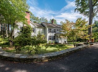 335 River Rd, Deep River, CT 06417