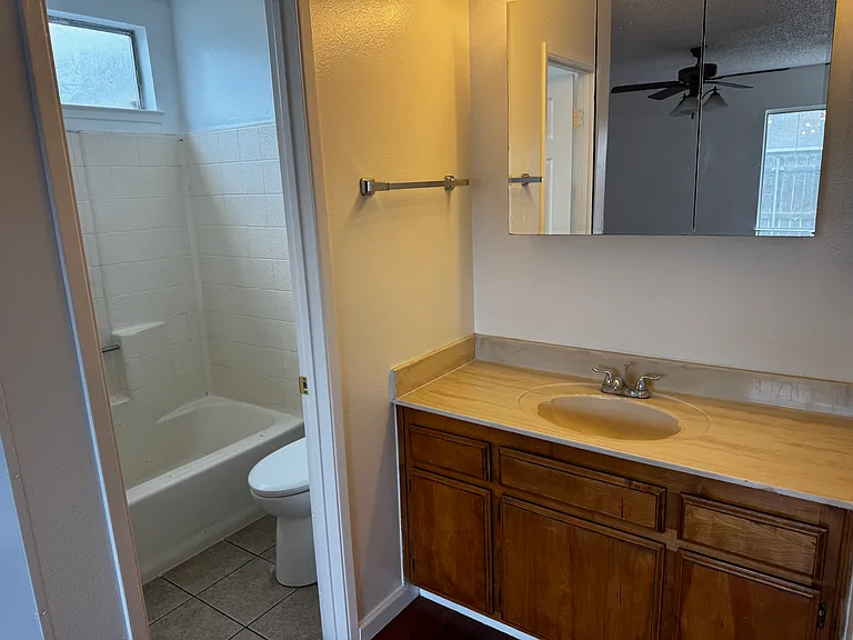 6012 Country View Ln — Photo 12