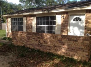 4256 Seaport Rd, Pace, FL 32571