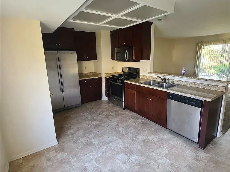1365 Crafton Ave #1015 — Photo 5