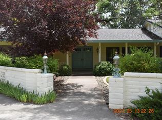 22136 Brundage Rd, Palo Cedro, CA 96073