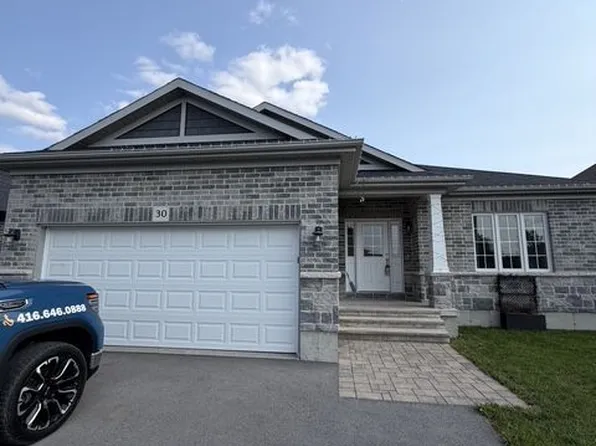 30 Gardiner St, Belleville, ON K8N 0L8