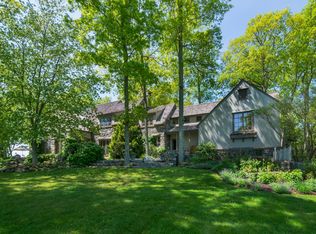 1 Bog Hollow Rd, Wassaic, NY 12592