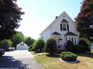 27 Waterville Rd, Norridgewock, ME 04957