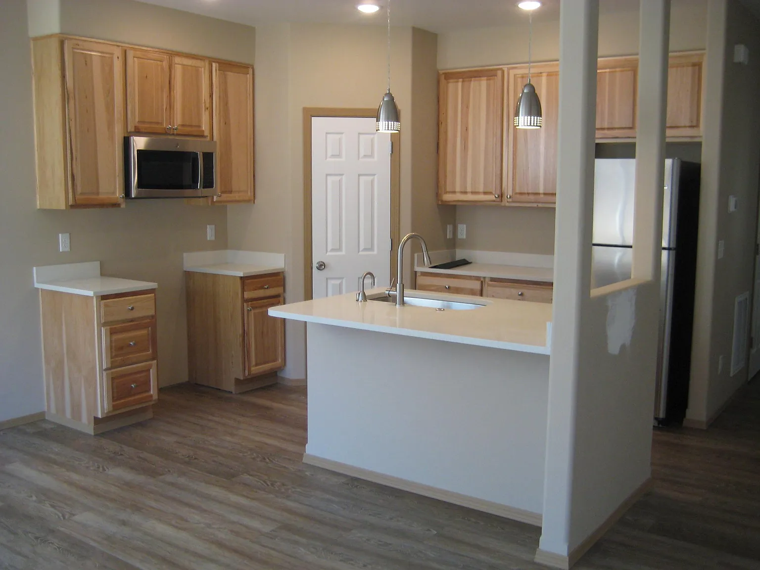 3 bed, 1500 sqft, $2,800 — Photo 4
