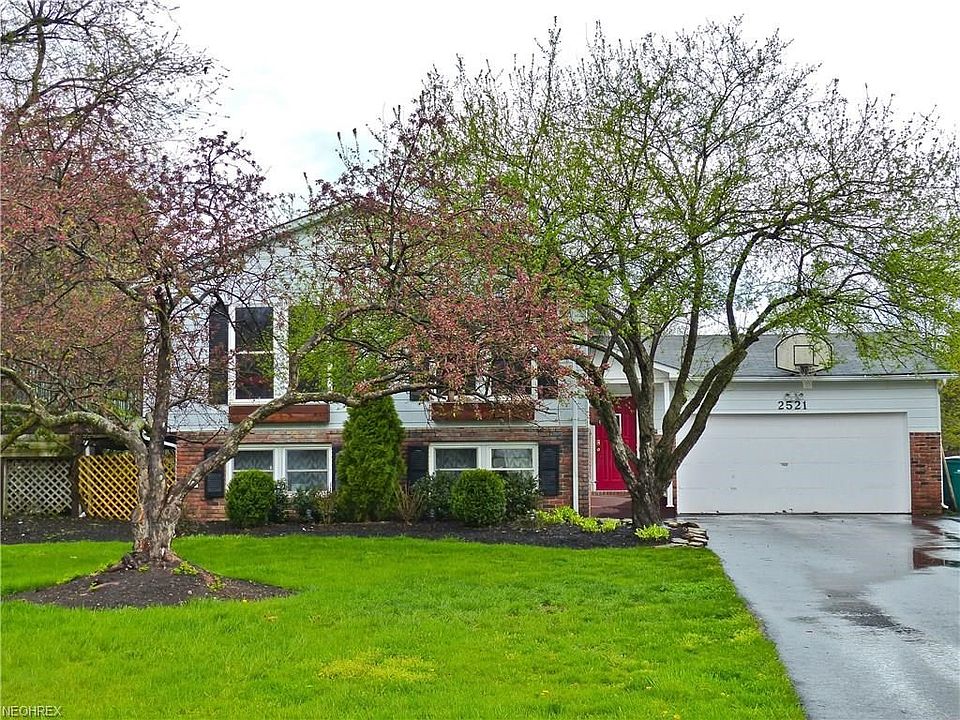 1st image of 2521 Larchview Dr