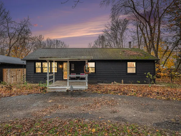 1861 M 51, Niles, MI 49120