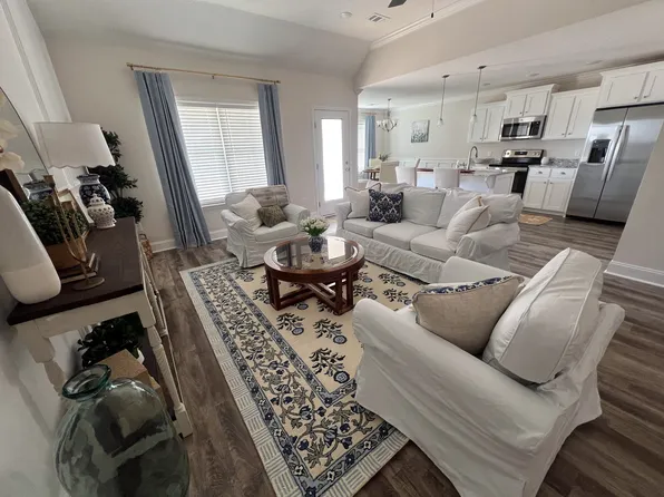 119B Atlantic Ave, Statesboro, GA