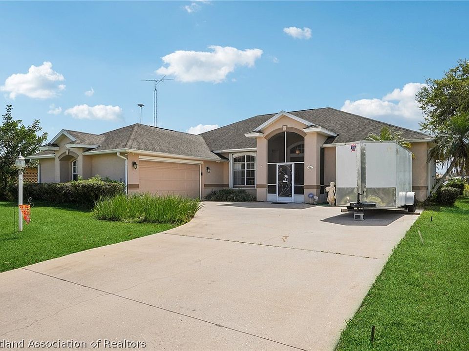 1st image of 107 Orange Rd NE