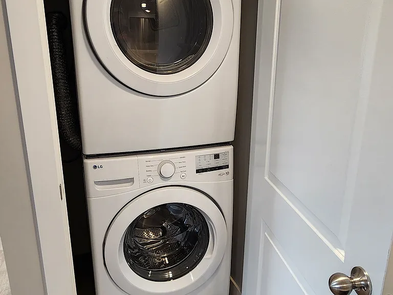 1552 S 210 W — Photo 10