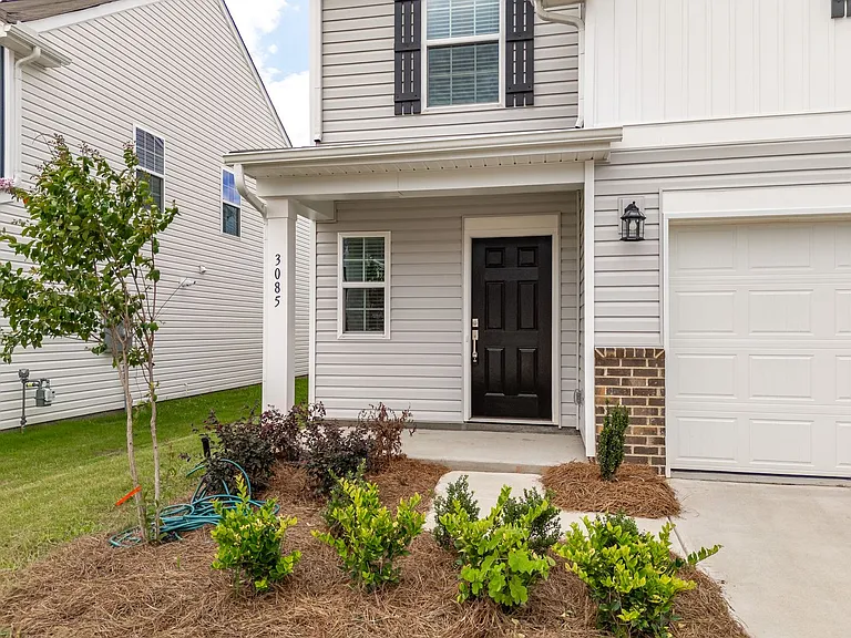 3085 Whispering Willows Ct — Photo 4