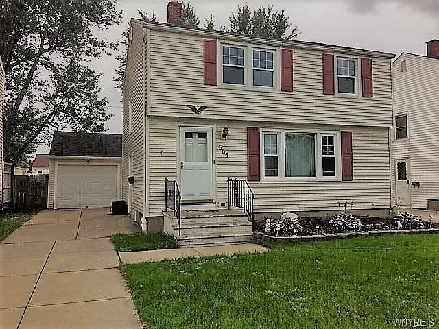 1st image of 665 Moore Ave