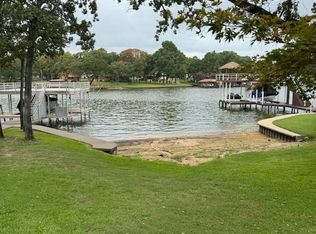 1805 Emma Dr, Kemp, TX 75143