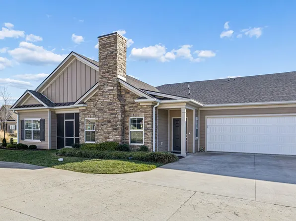 2358 Stonecenter Ln, Murfreesboro, TN 37128