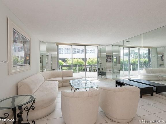 3rd image of 19101 Mystic Pointe Dr APT 302