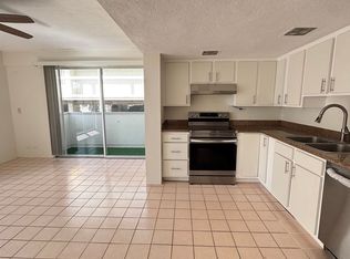 2281 Ala Wai Blvd APT 404, Honolulu, HI 96815