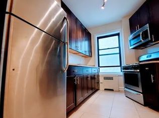 27-10 Newtown Ave #6I, Astoria, NY 11102