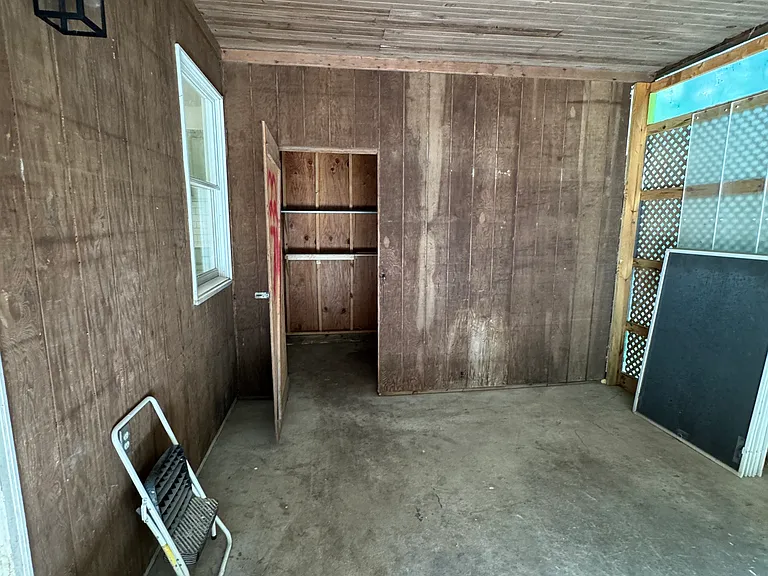 18066 Meyers Dr — Photo 17