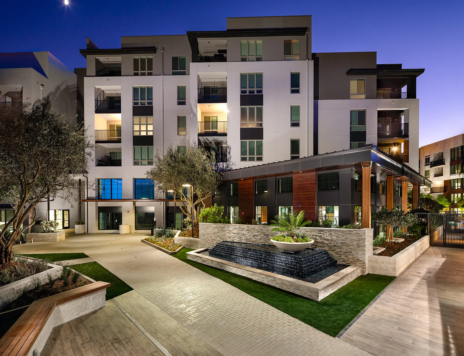 One Paseo Living — Photo 1