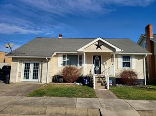 607 Juniata Ave, Huntingdon, PA 16652