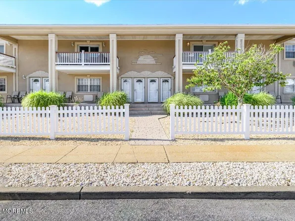 101 New Jersey Avenue #6E, Point Pleasant Beach, NJ 08742