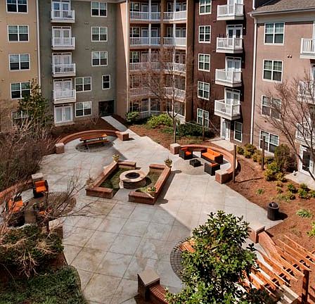 2nd image of 2399 Parkland Dr NE Unit 1208
