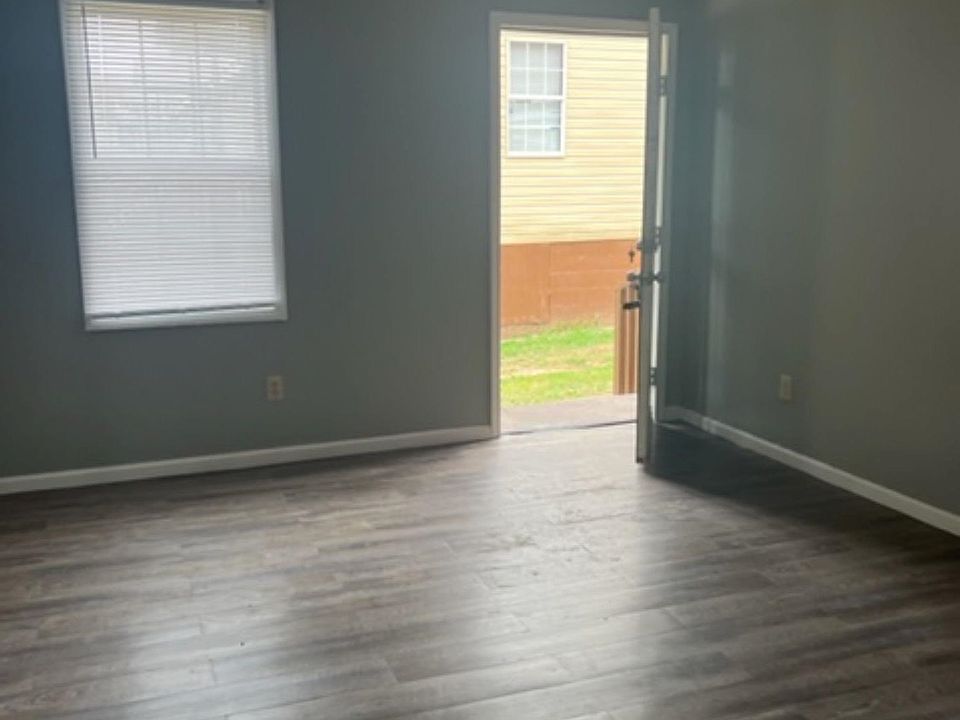 311 Market St Somerville, TN Zillow