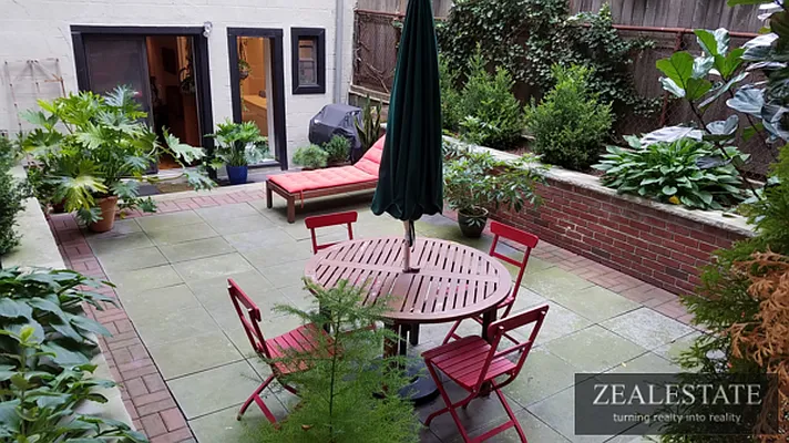 Rented by ZealEstate Group Inc | media 31