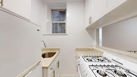 Rented by Bond New York