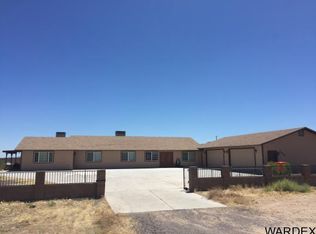 7498 W Brook Dr, Golden Valley, AZ 86413