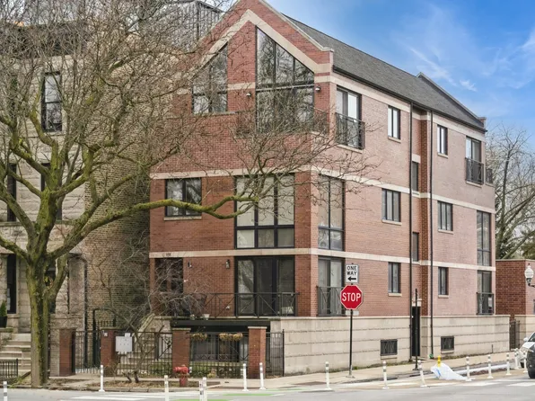 958 N Wolcott Ave #3, Chicago, IL 60622