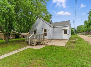 207 W 4th St, Alcester, SD 57001