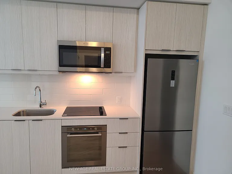 38 Forest Manor Rd #209 — Photo 5