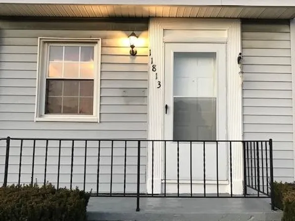 11813 Willard Ave, Garfield Heights, OH 44125