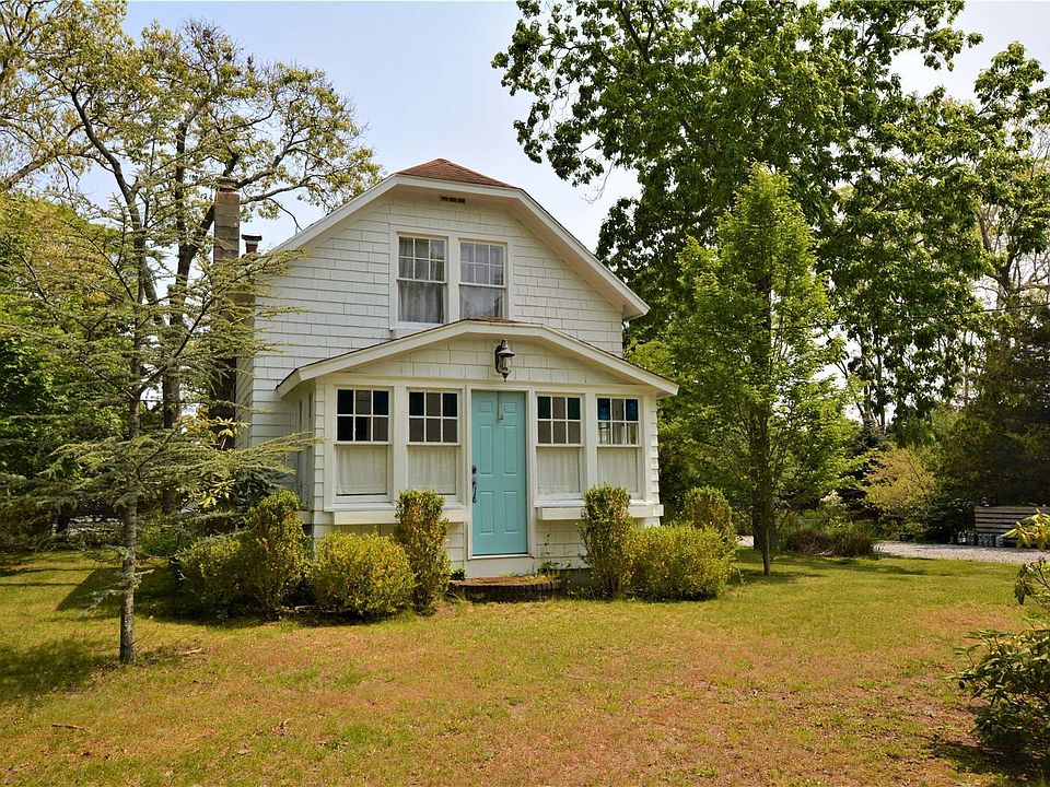 58 N Phillips Avenue, Speonk, NY 11972 Zillow