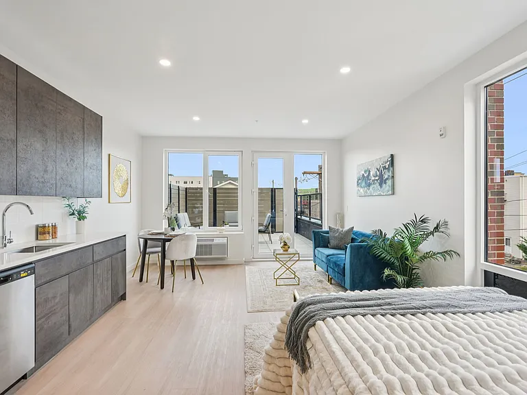 1 Mallory Ave — Photo 66