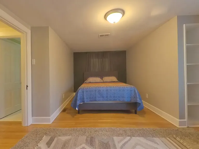 147 Jesselin Dr — Photo 5