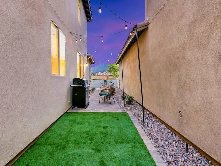 80243 Whisper Rock Way — Photo 22