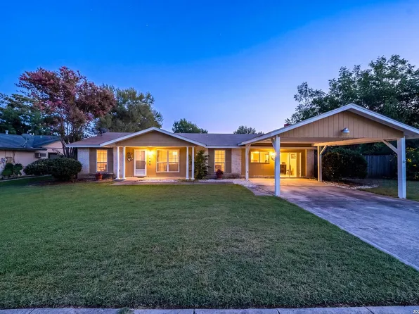 9446 Shields Dr, San Antonio, TX 78245