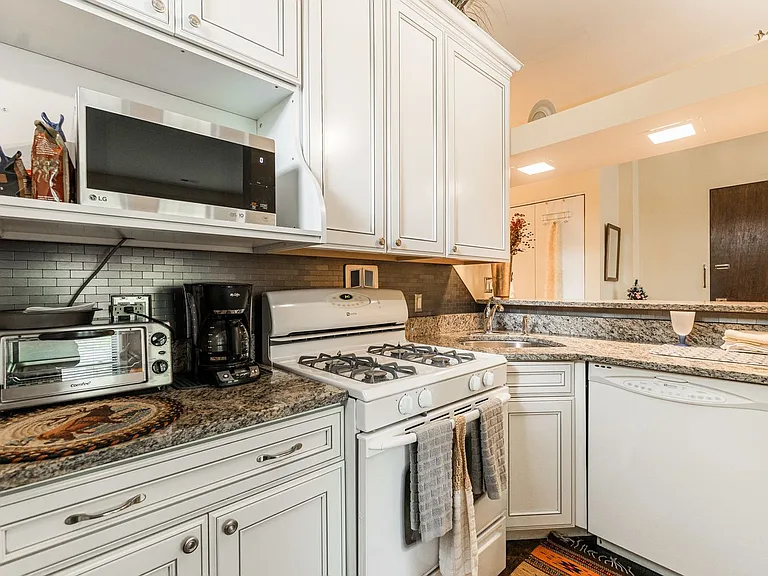 454 W Wrightwood Ave #2A — Photo 5