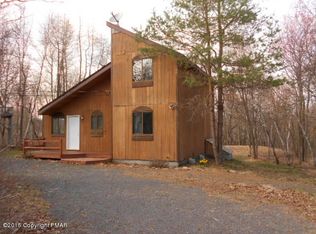 2251 Doe Dr, Long Pond, PA