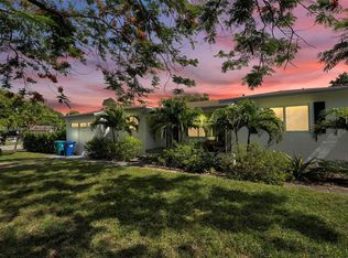 99 NW 115th St #1, Miami, FL 33168
