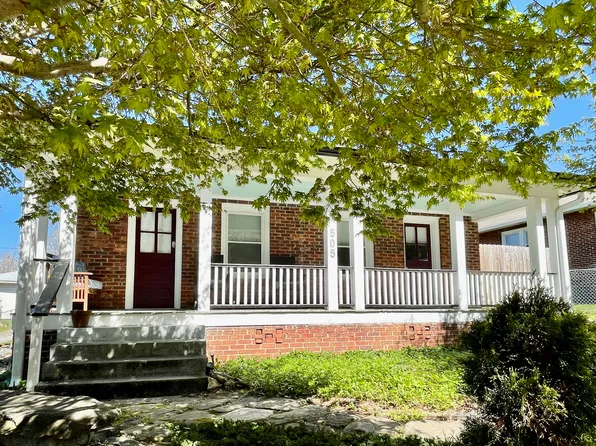 505 Dennis St, Swannanoa, NC 28778