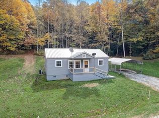 423 S Fork Rd, Robbinsville, NC 28771